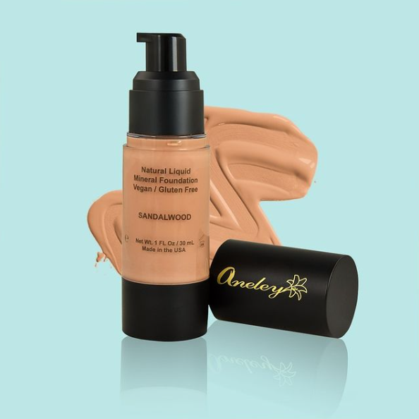 Natural Liquid foundation makeup